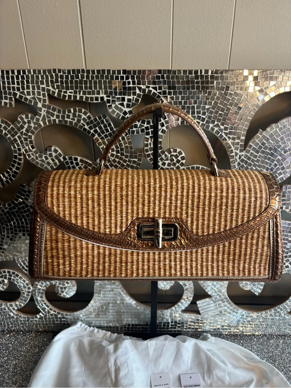 ⭐️Brahmin Dayan Honey Brown Sandalwood Leather Bag